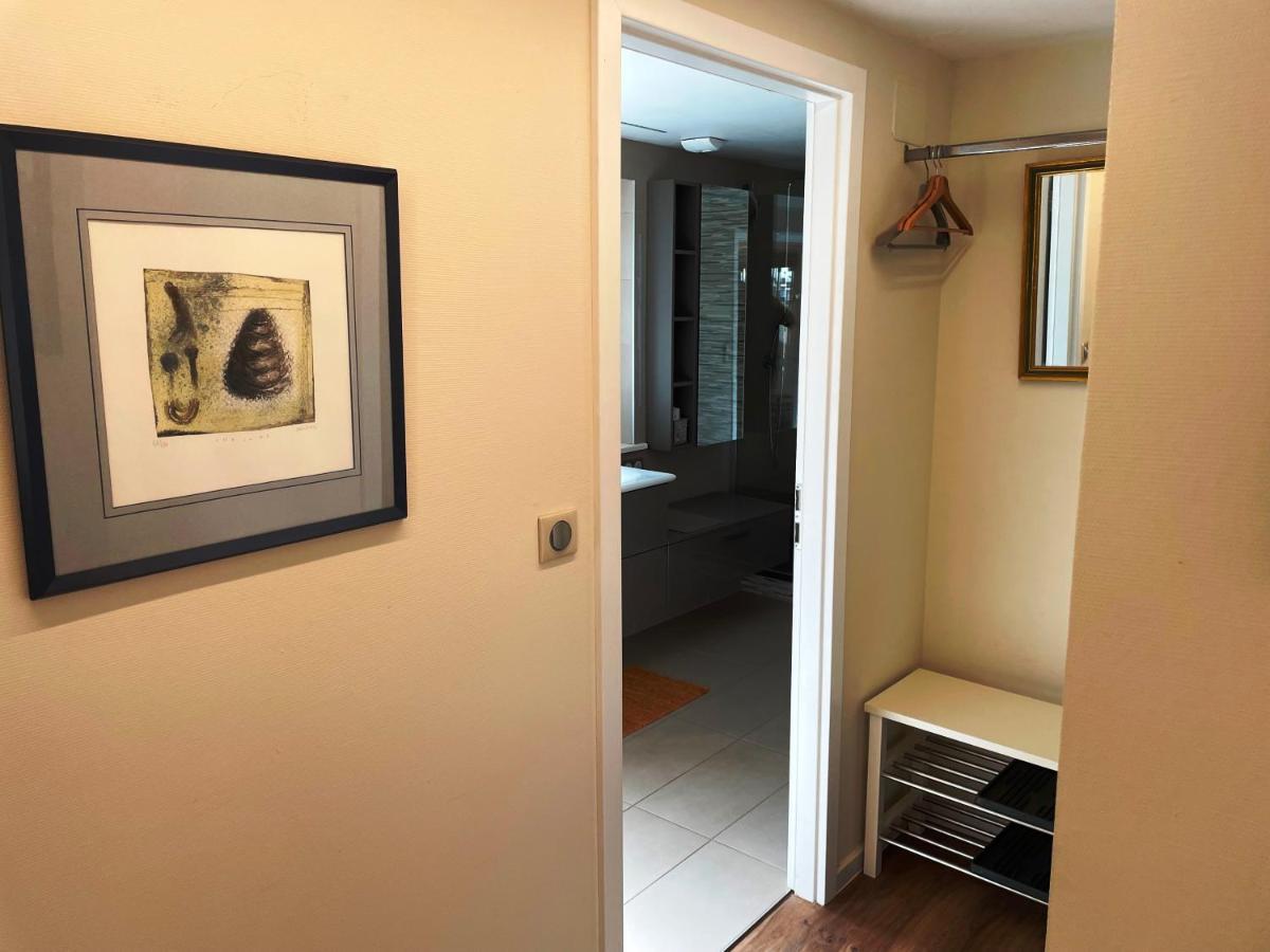 2 Pièces 45m2 Rez-de-jardin-terrasse Appartement *